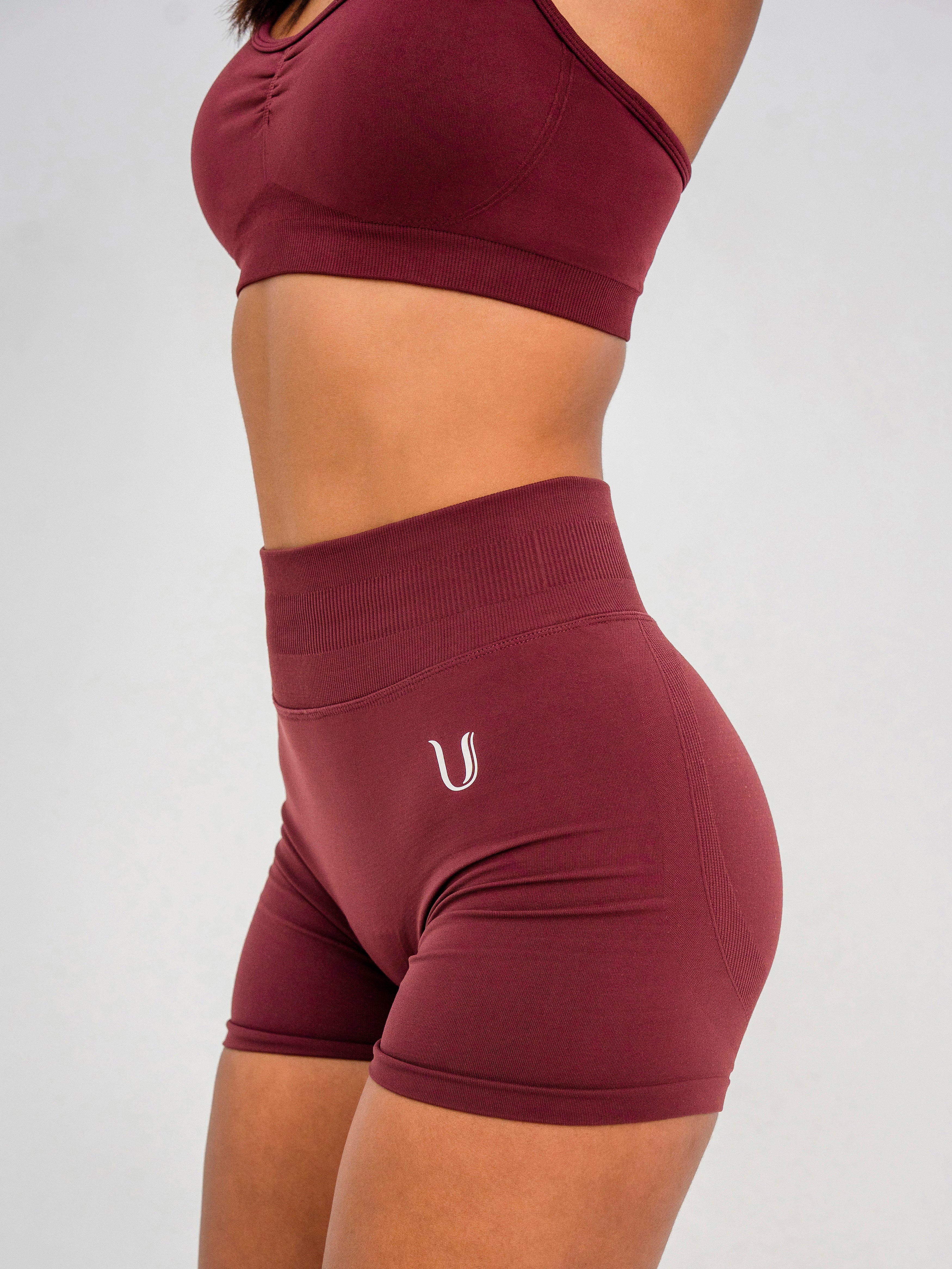 Luna | Premium Seamless Scrunch Short - Burgundy
