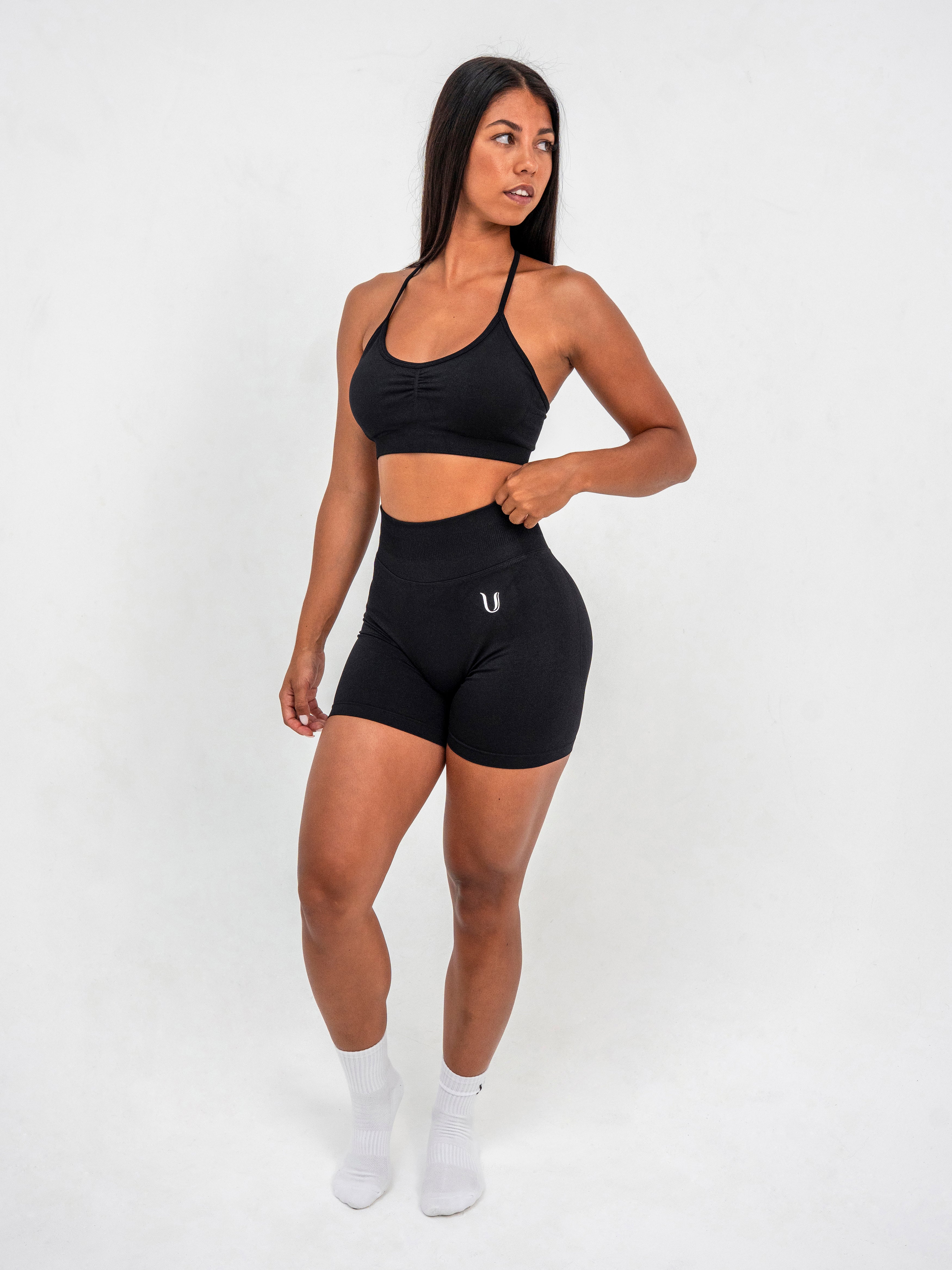 Luna | Premium Seamless Scrunch Short - Zwart