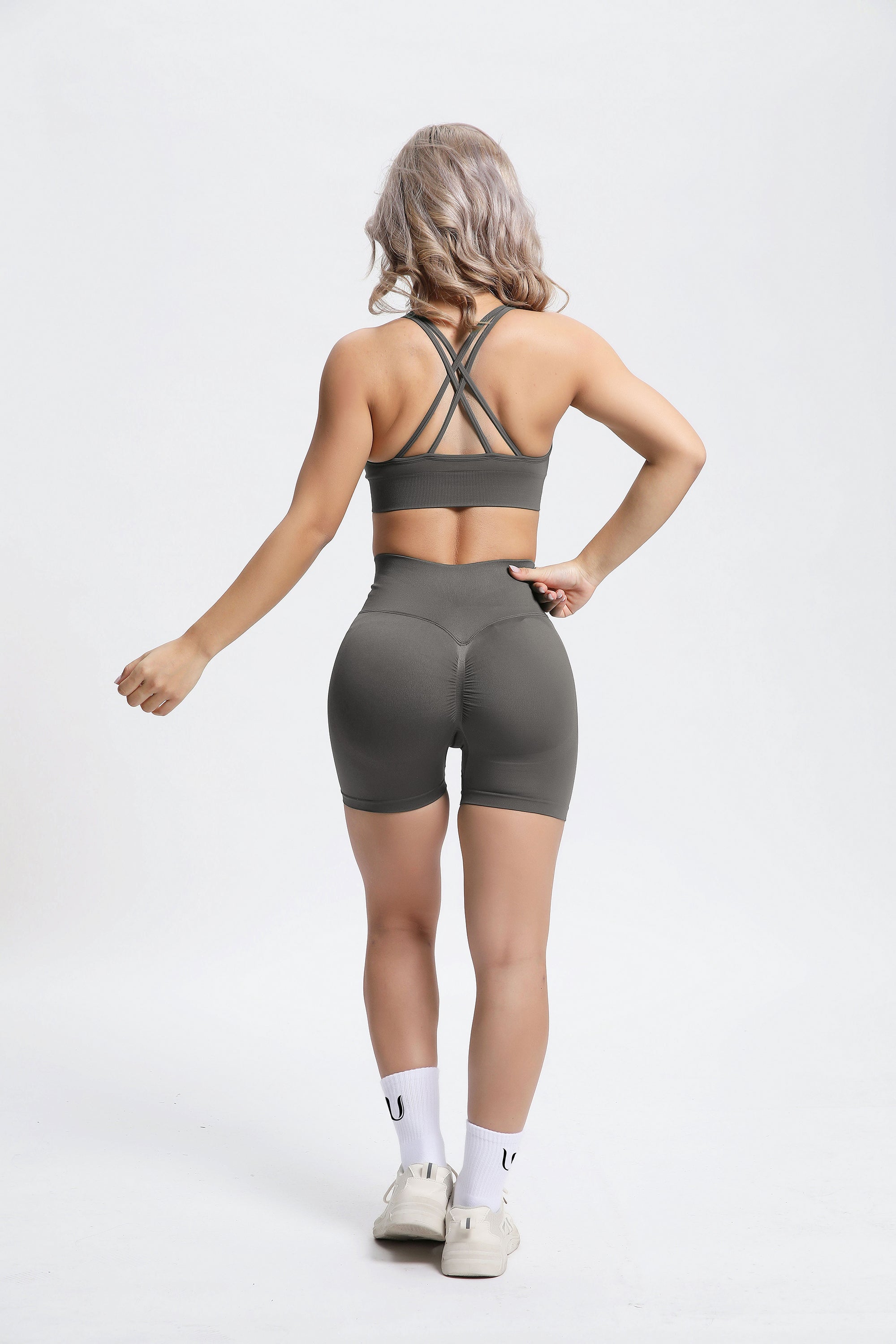 Olivia | Naadloze Power Short - Grijs