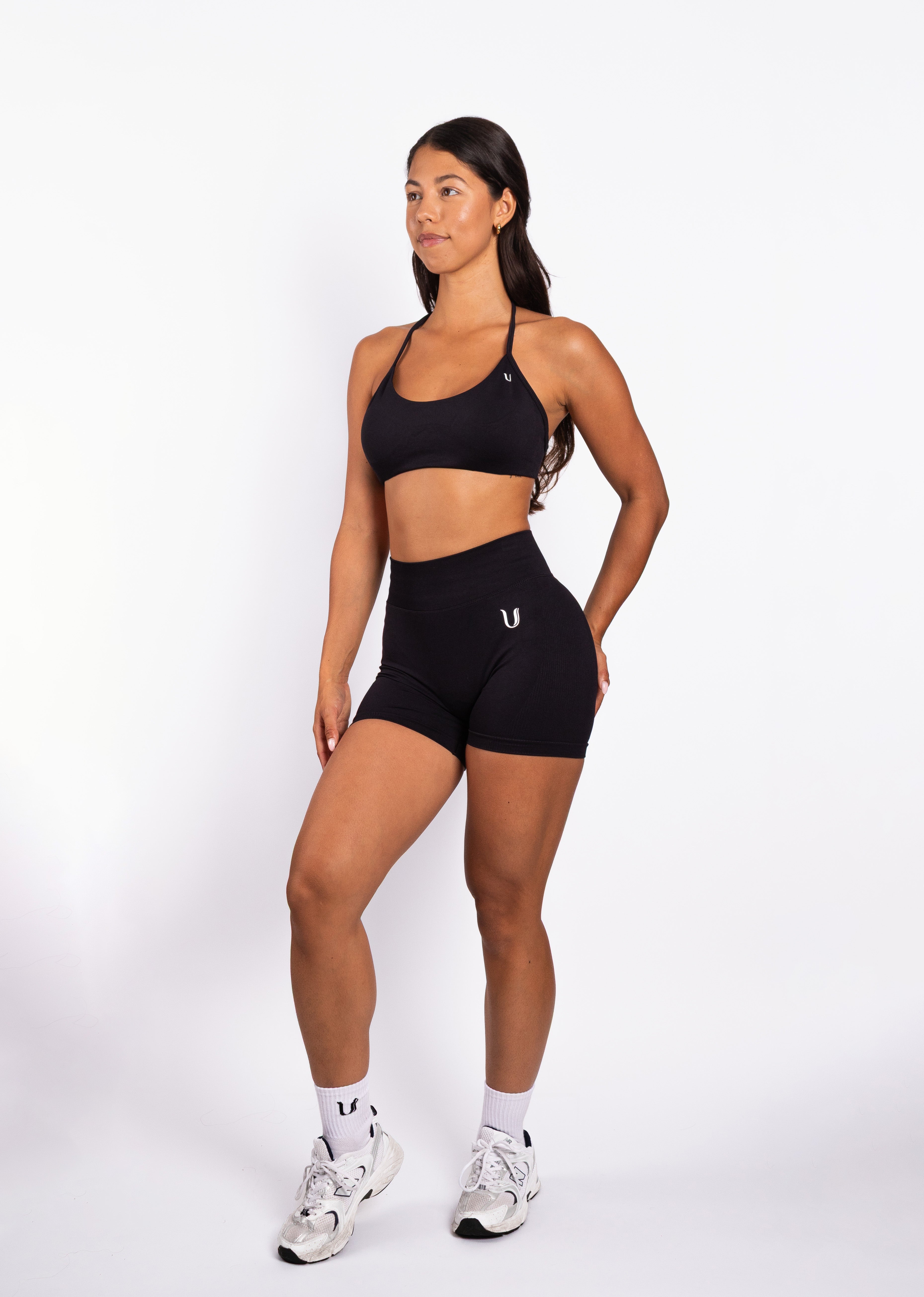 Nova | Seamless BH Offener Rücken – Schwarz