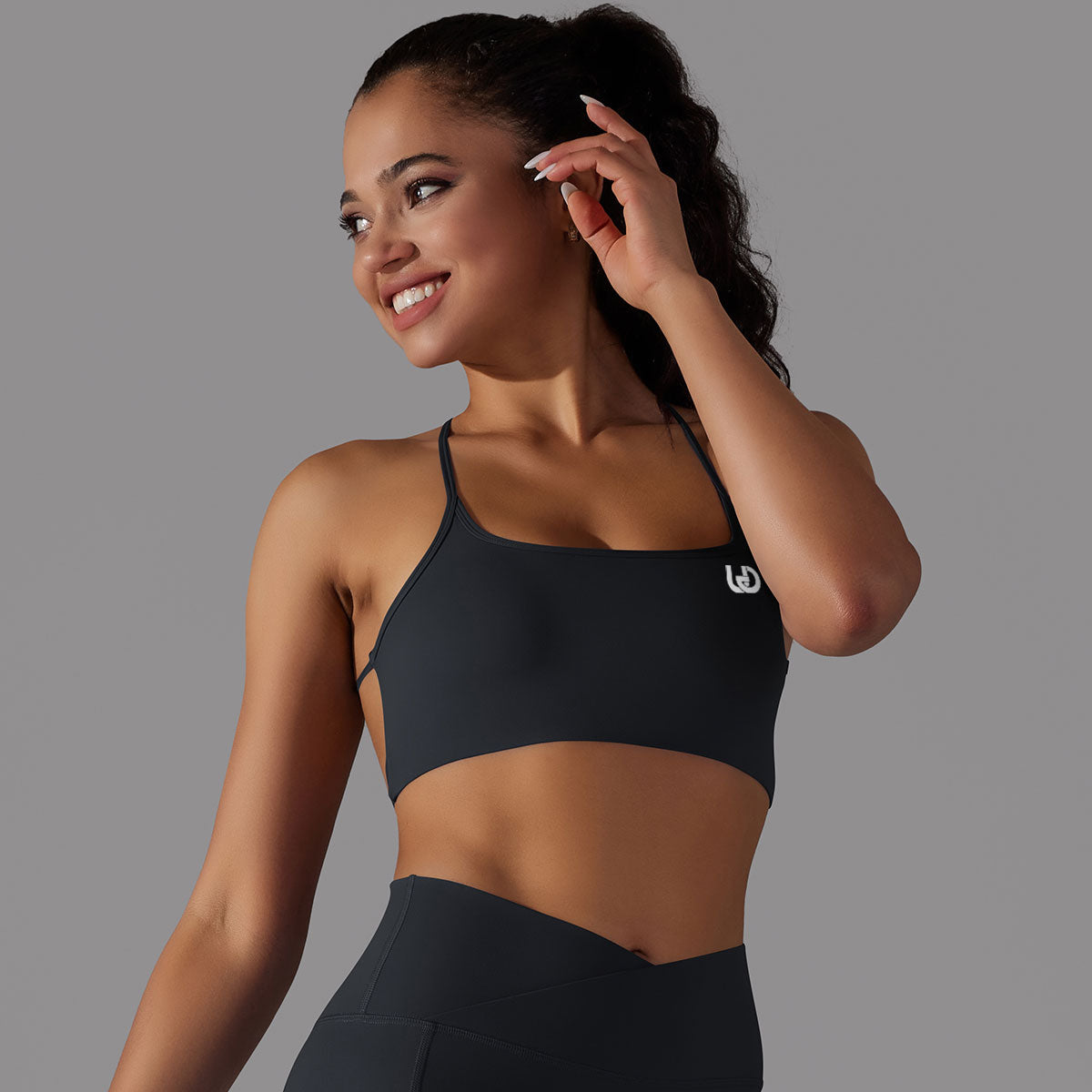 Mila | Strap Sport Bra Zwart - Ultimate Gainz