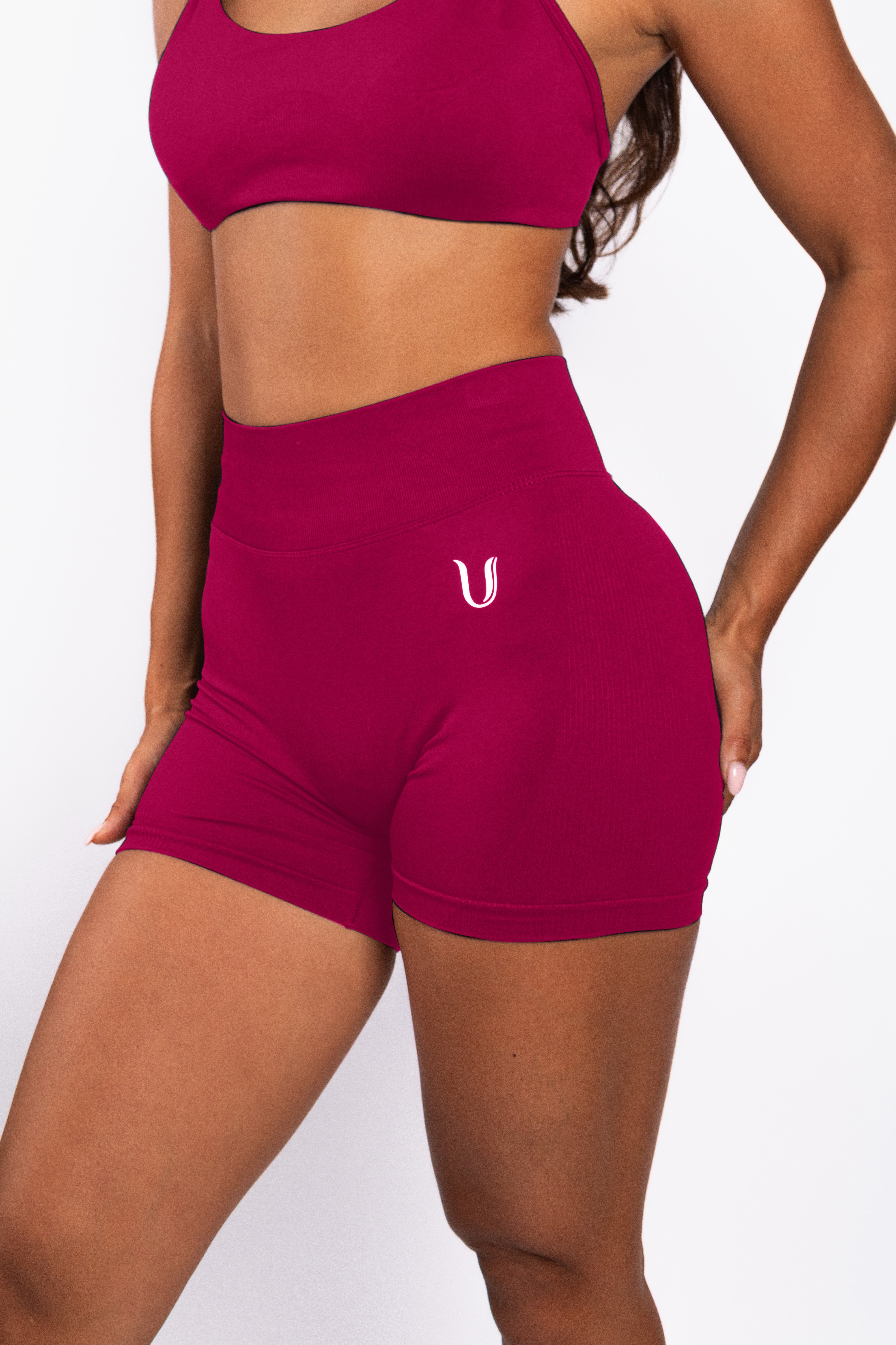 Nova | Seamless Shorts – Himbeere